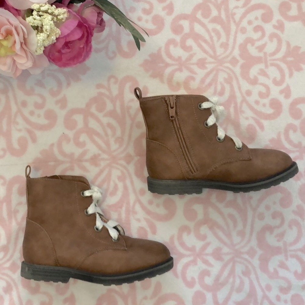 Combat Lace Up boots - EUC